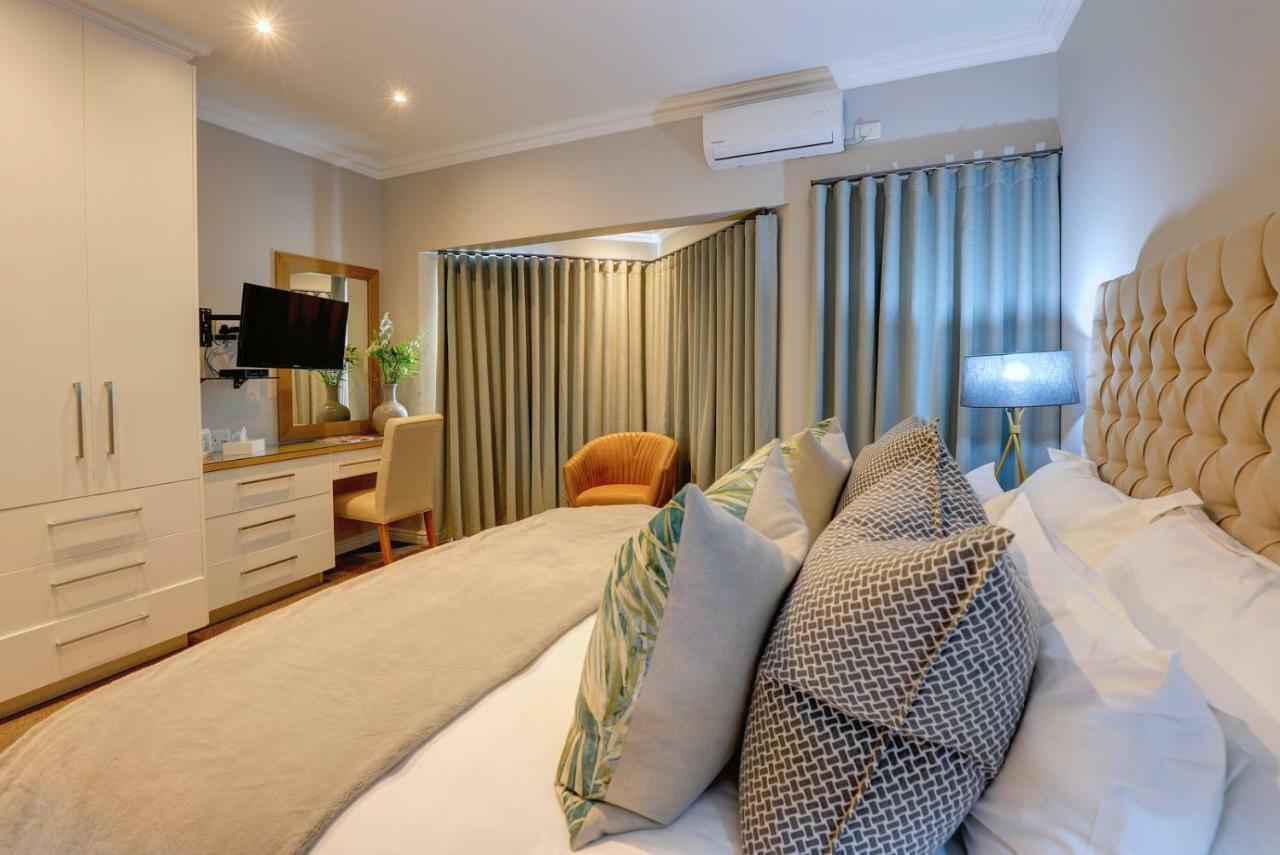 Bay Lodge On The Beach Mossel Bay Exterior foto